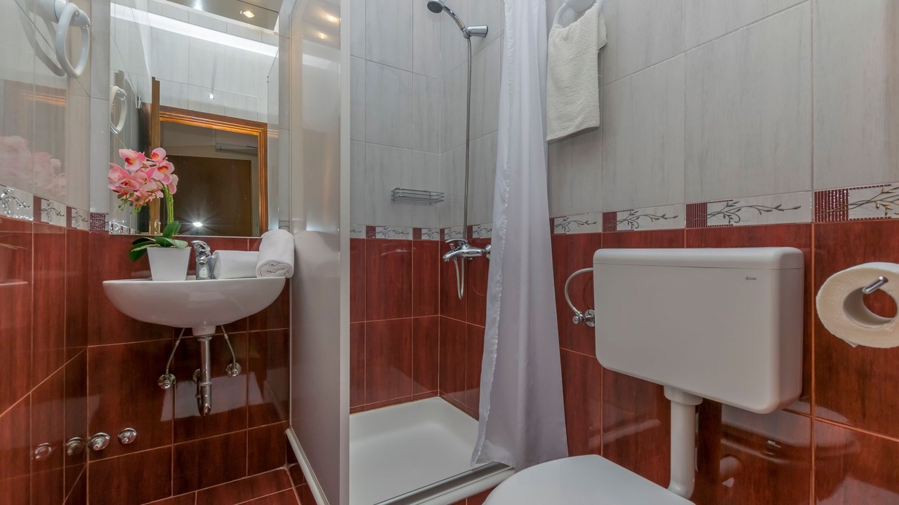Photo of Bathroom in Novalja