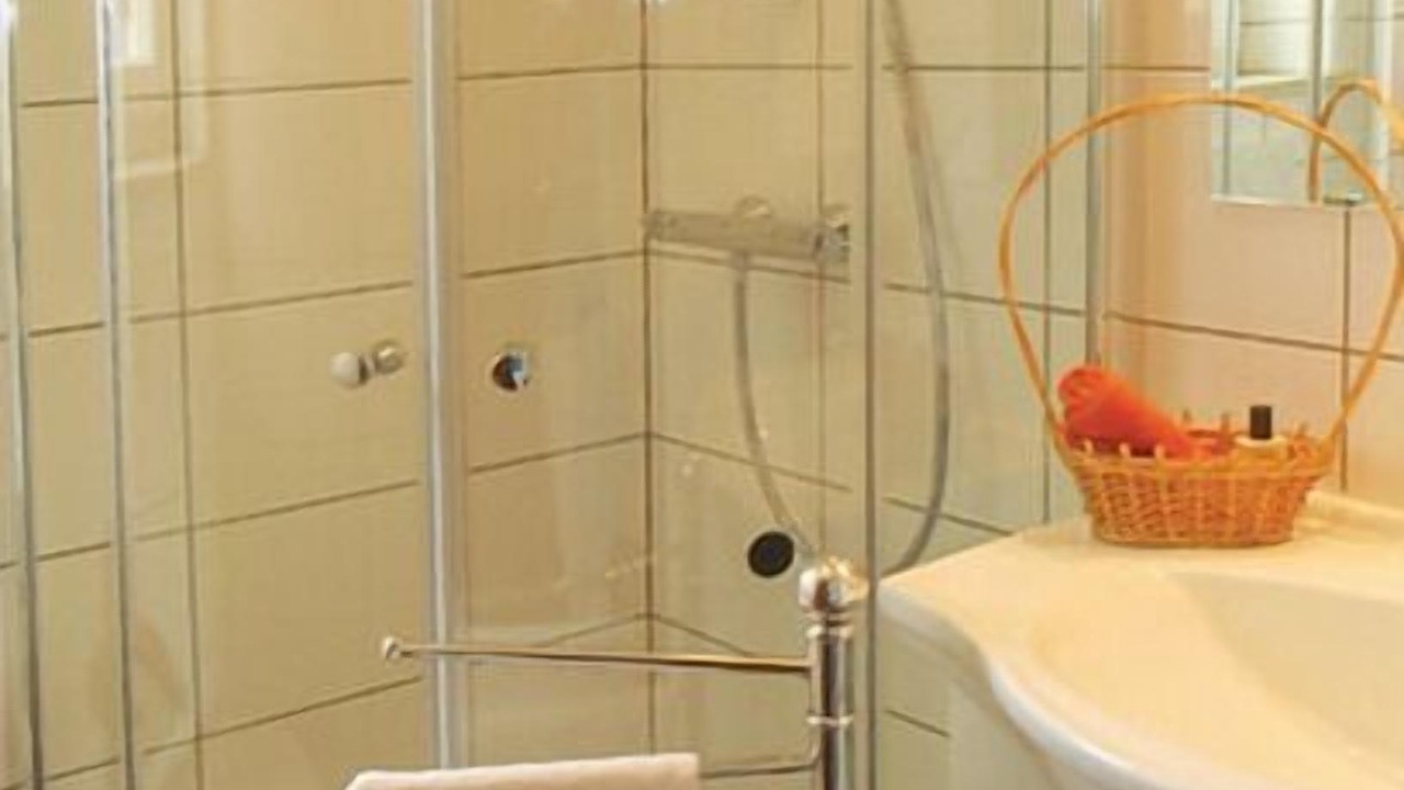 Photo of Bathroom in Zagore