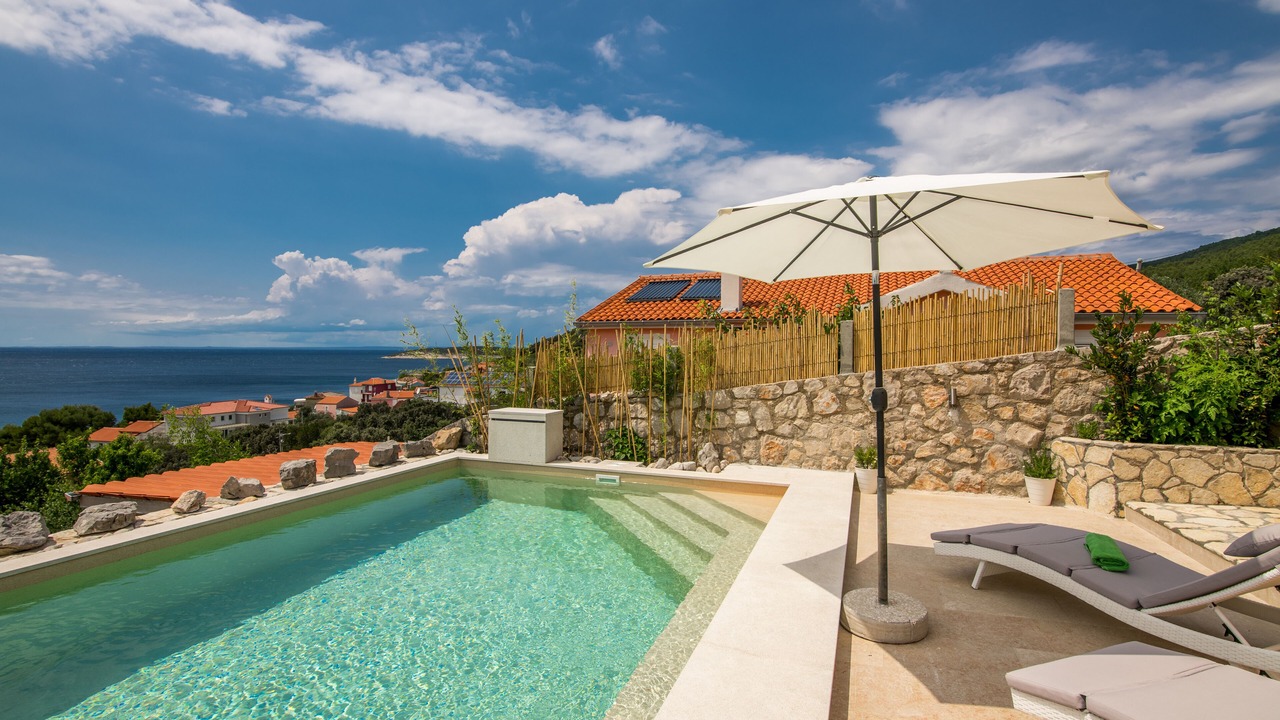 Photo of Outdoor in Miholascica