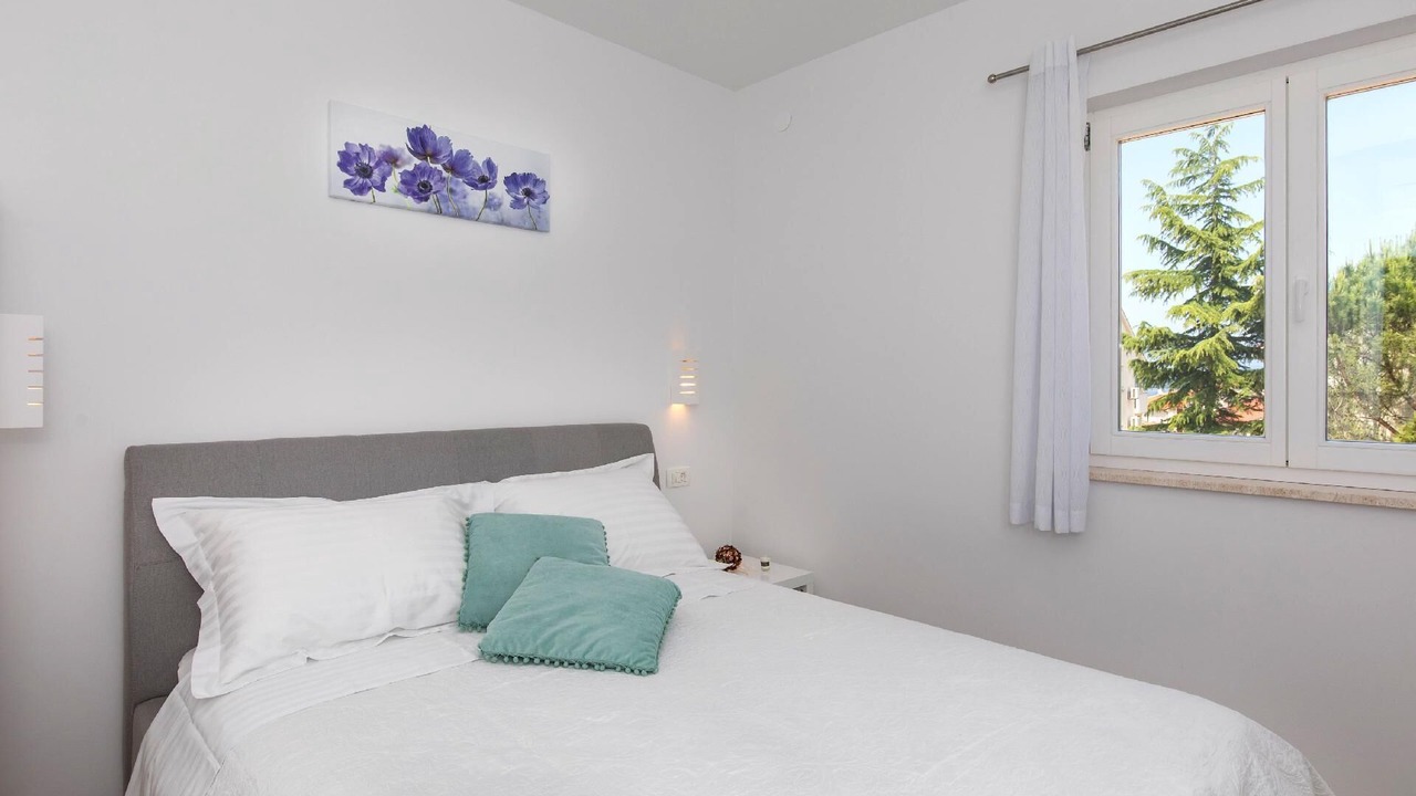 Photo of Bedroom in Porat