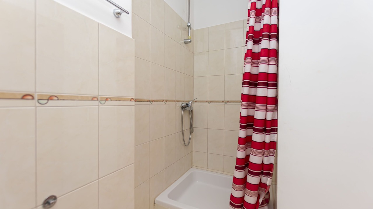Photo of Bathroom in Tice