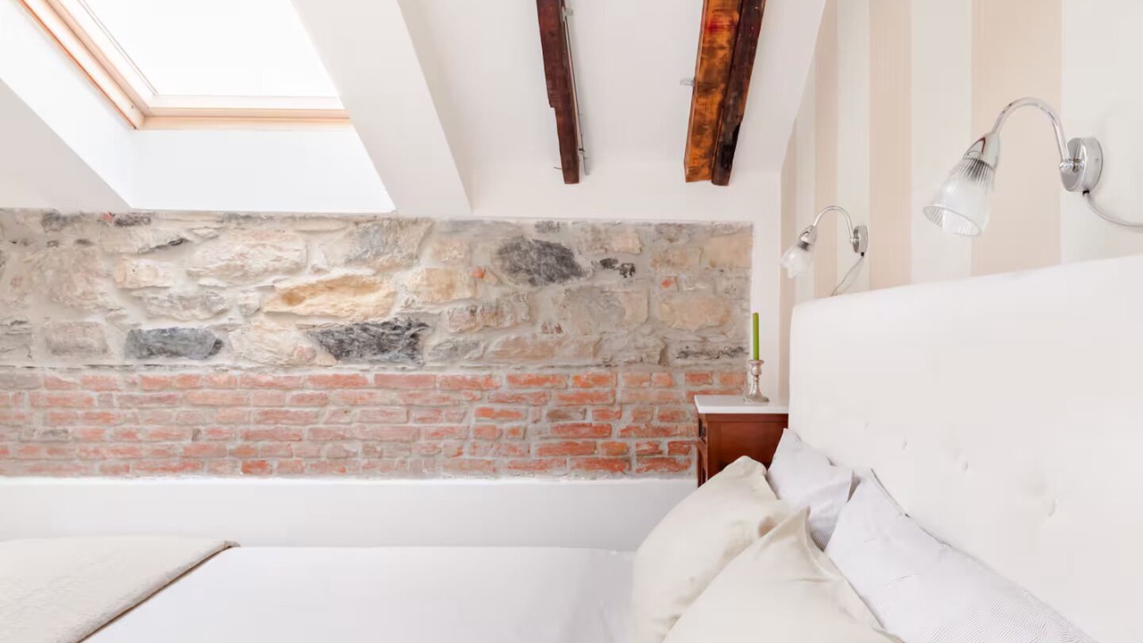 Photo of Bedroom in La Spezia Historic Centre