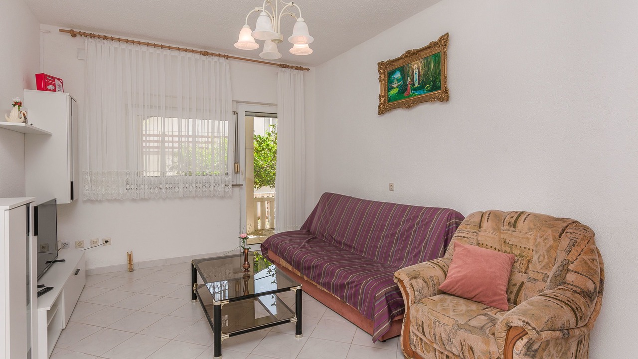Photo of Livingroom in Tice