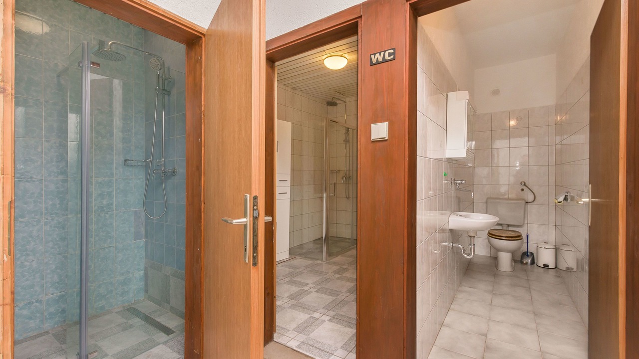 Photo of Bathroom in Tice
