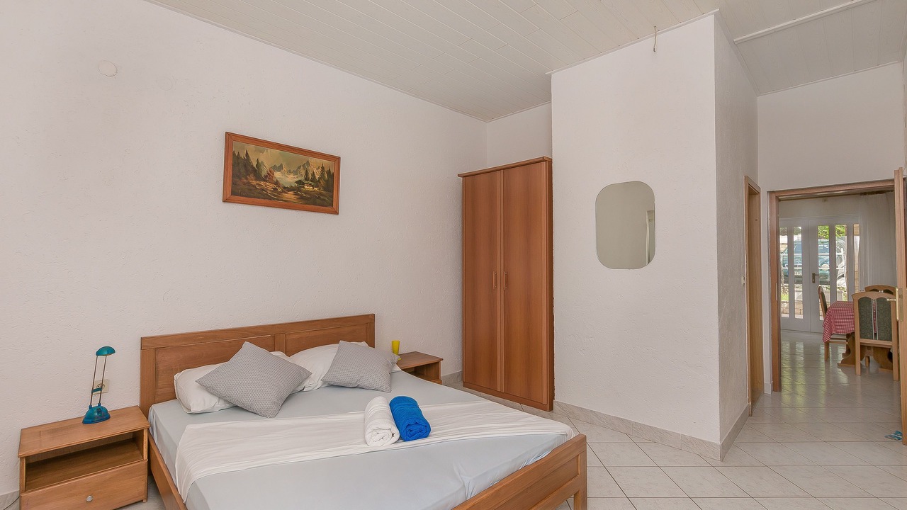 Photo of Bedroom in Tice