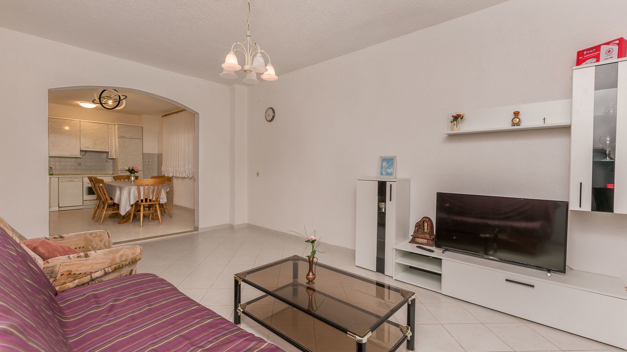 Photo of Livingroom in Tice