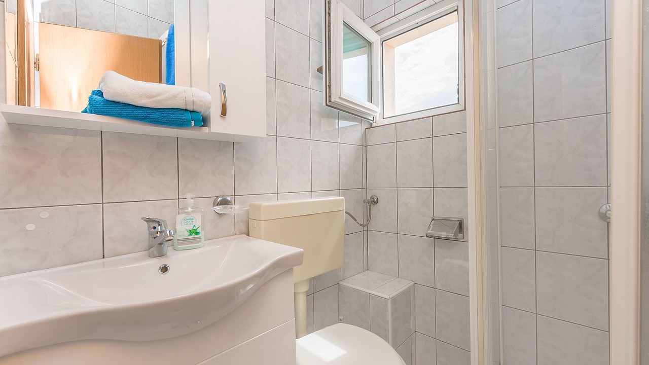 Photo of Bathroom in Tice