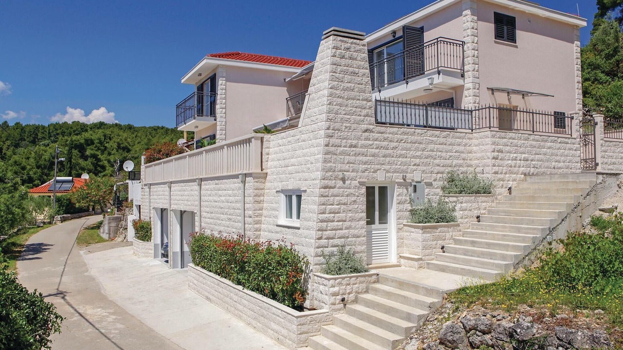 Photo of Others in Vela Luka