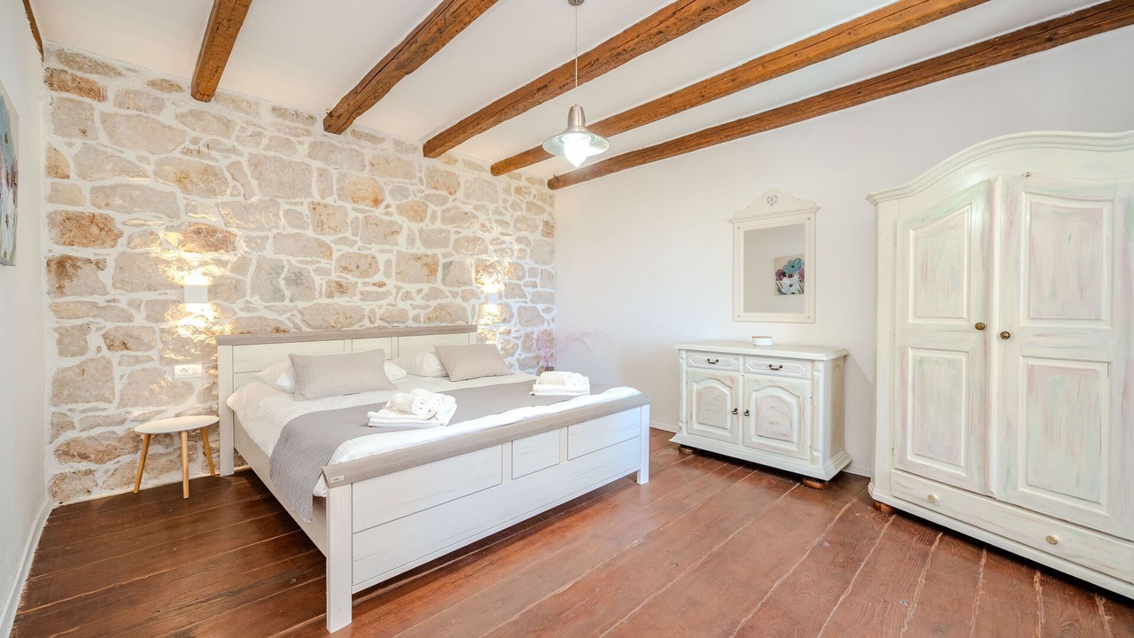 Photo of Bedroom in Mundanije
