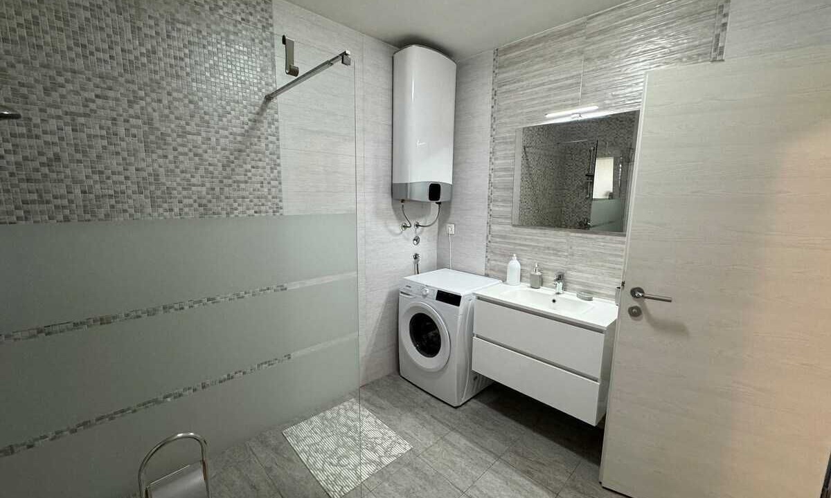 Photo of Bathroom in Silo