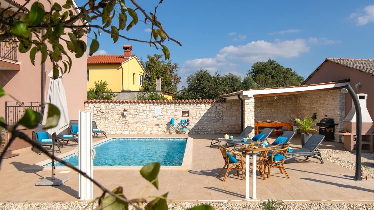 Photo of Outdoor in Belavici