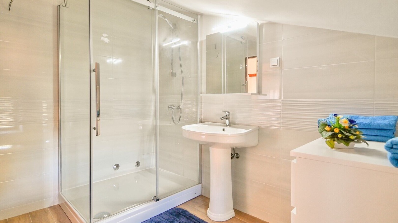 Photo of Bathroom in Nerezine