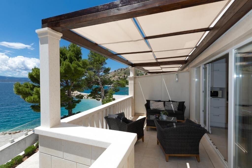 Photo of Outdoor in Medici