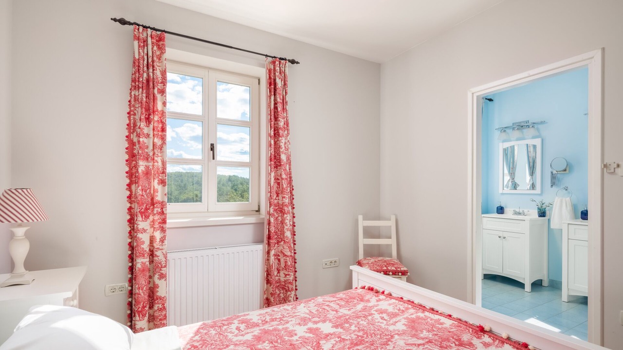 Photo of Bedroom in Makovci