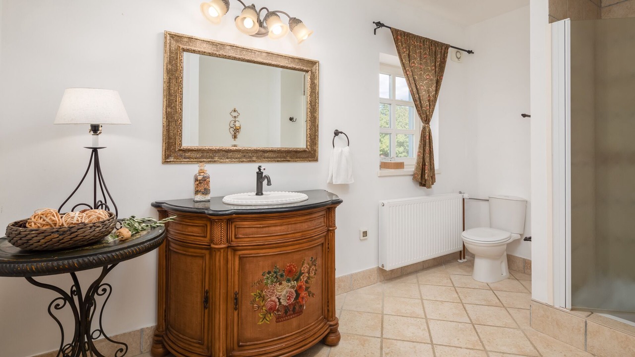Photo of Bathroom in Makovci