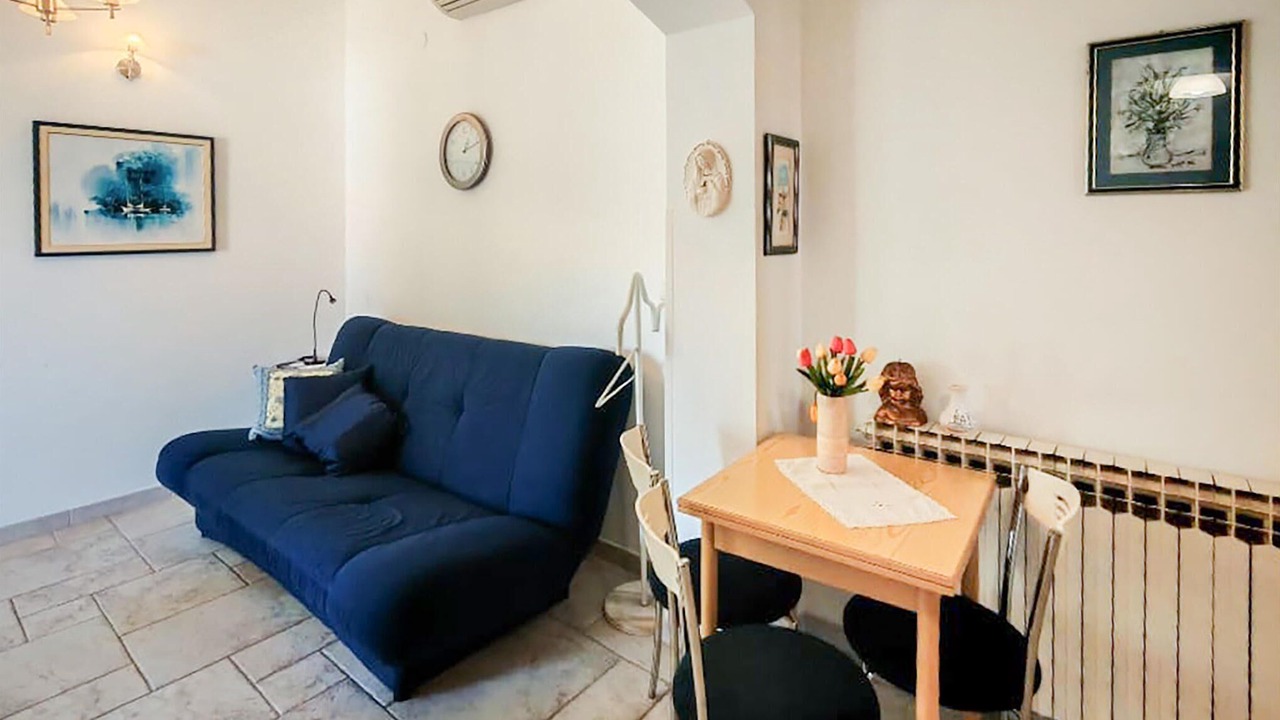 Photo of Bedroom in Barbat na Rabu