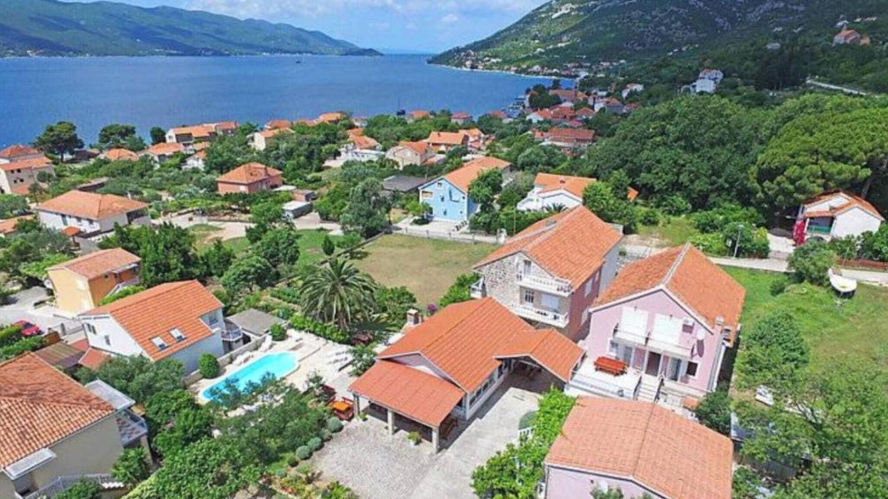 Photo of Outdoor in Cove Tri Zala (Zrnovo)