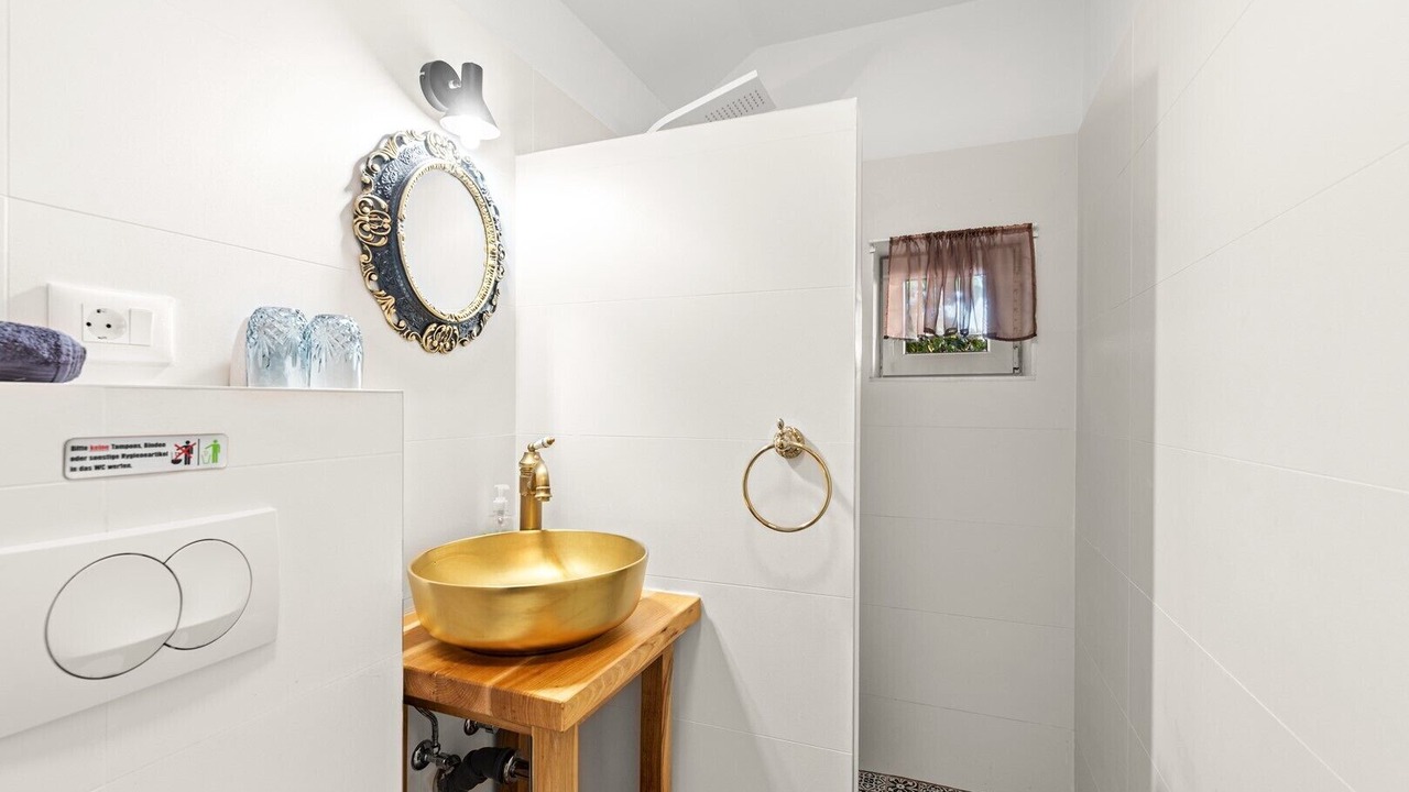 Photo of Bathroom in Radini
