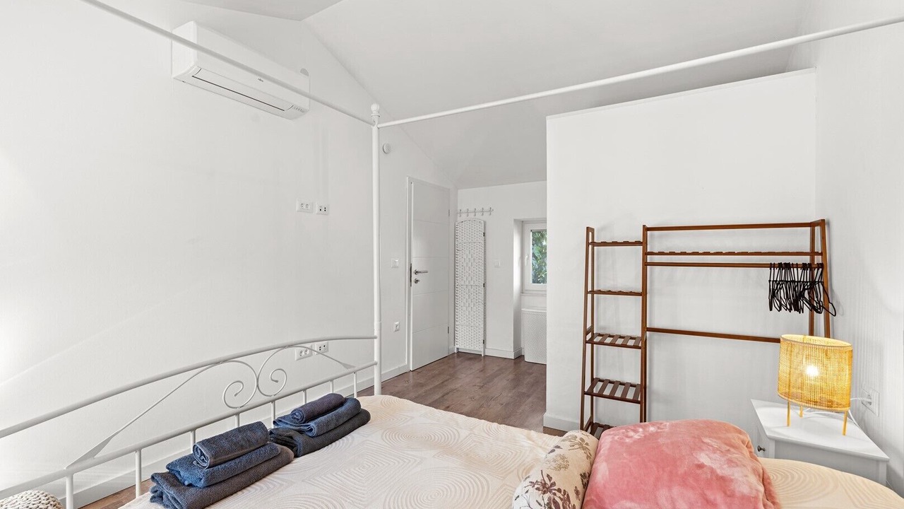 Photo of Bedroom in Radini