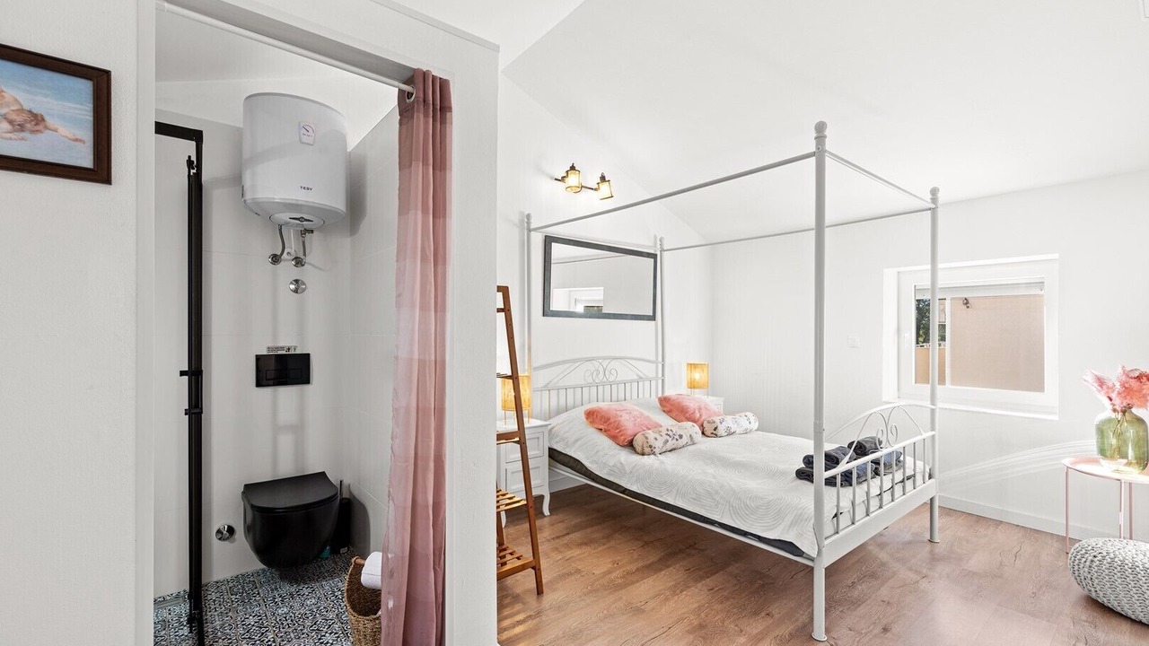 Photo of Bedroom in Radini