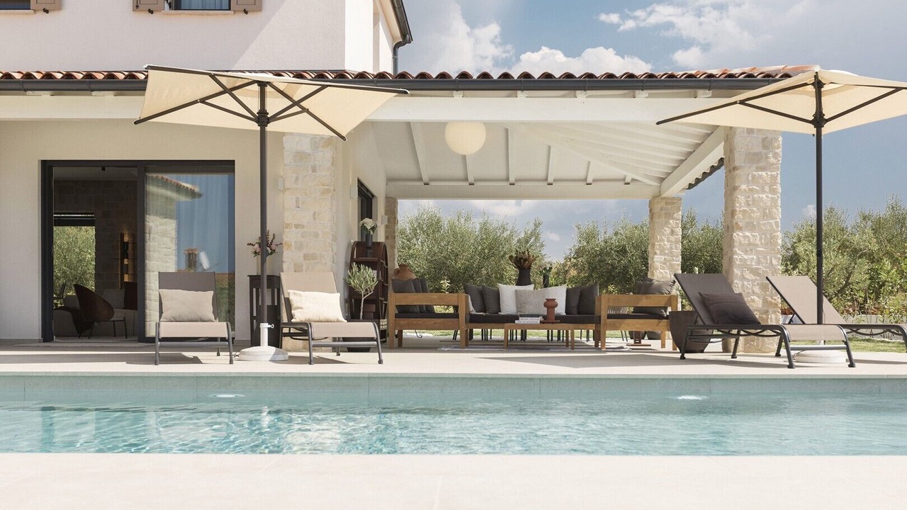 Photo of Outdoor in Rasa