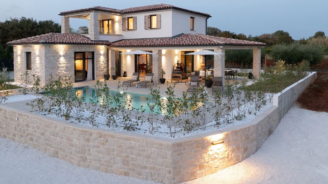 Photo of Outdoor in Rasa