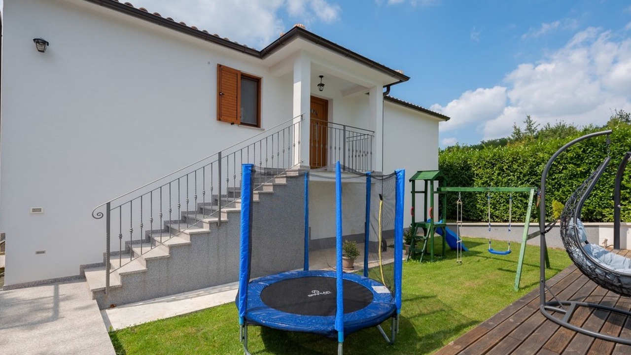 Photo of Outdoor in Lindar