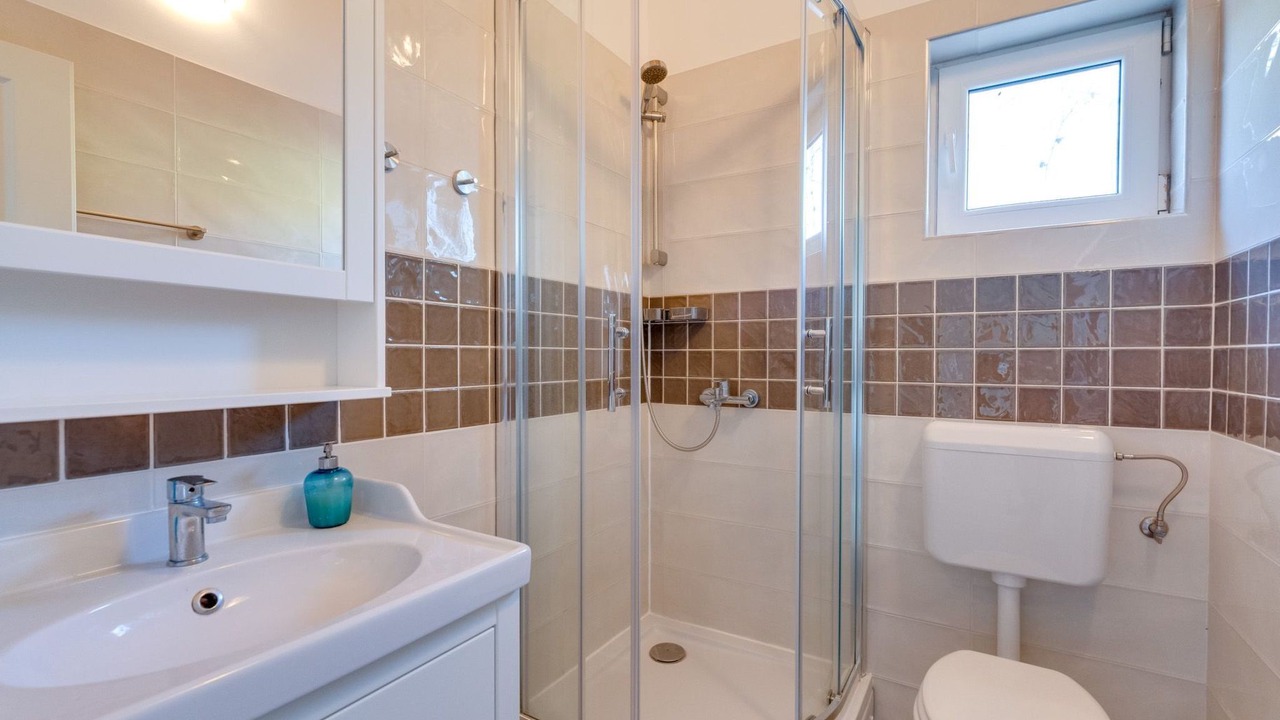 Photo of Bathroom in Garica
