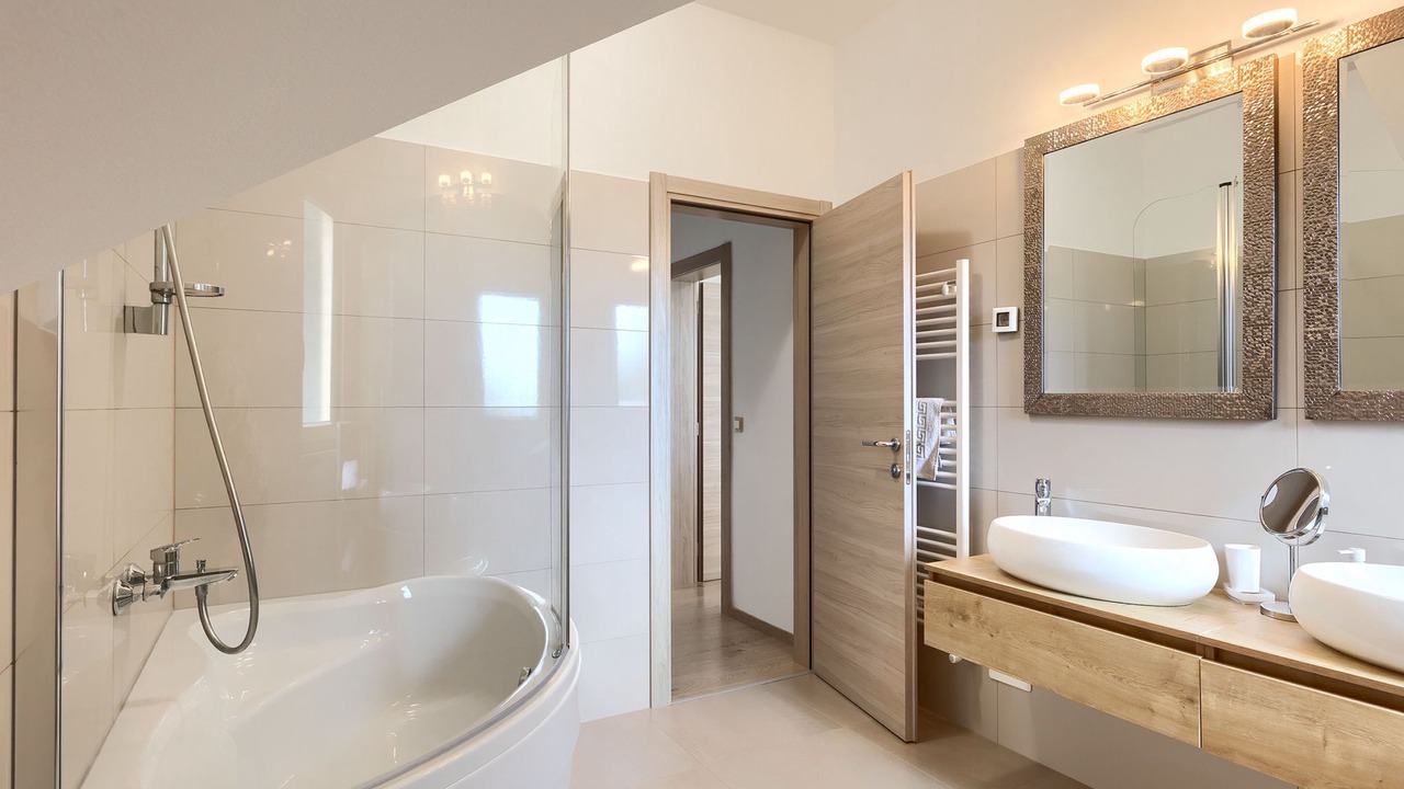 Photo of Bathroom in Orbanici
