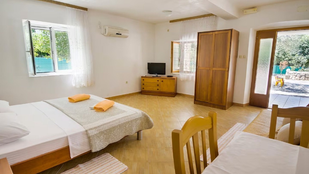 Photo of Bedroom in Cove Tri Zala (Zrnovo)