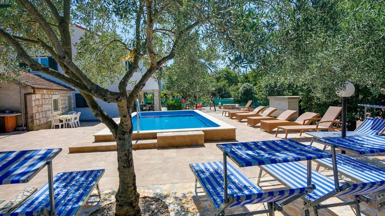 Photo of Outdoor in Cove Tri Zala (Zrnovo)