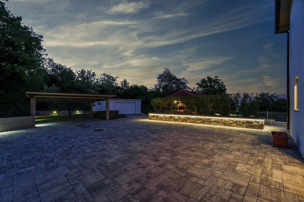 Photo of Patio Balcony in Risika