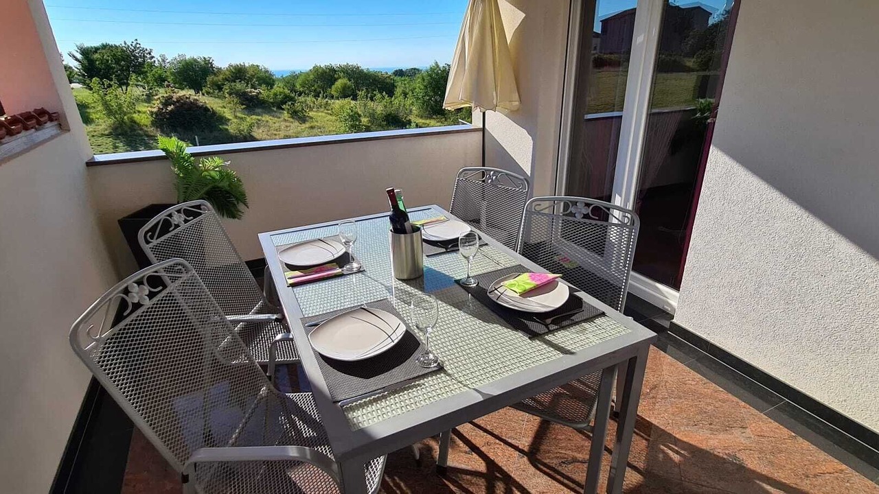 Photo of Outdoor in Kastel