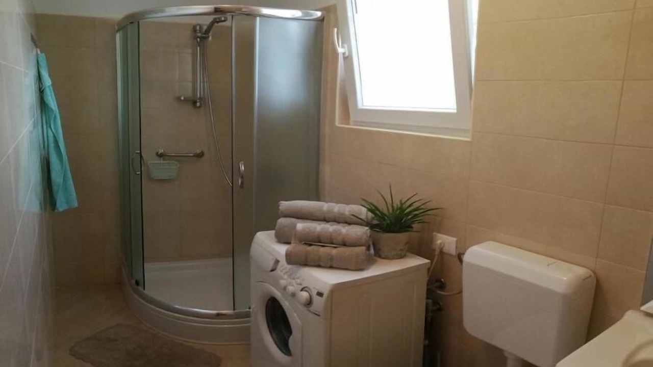 Photo of Bathroom in Makovci