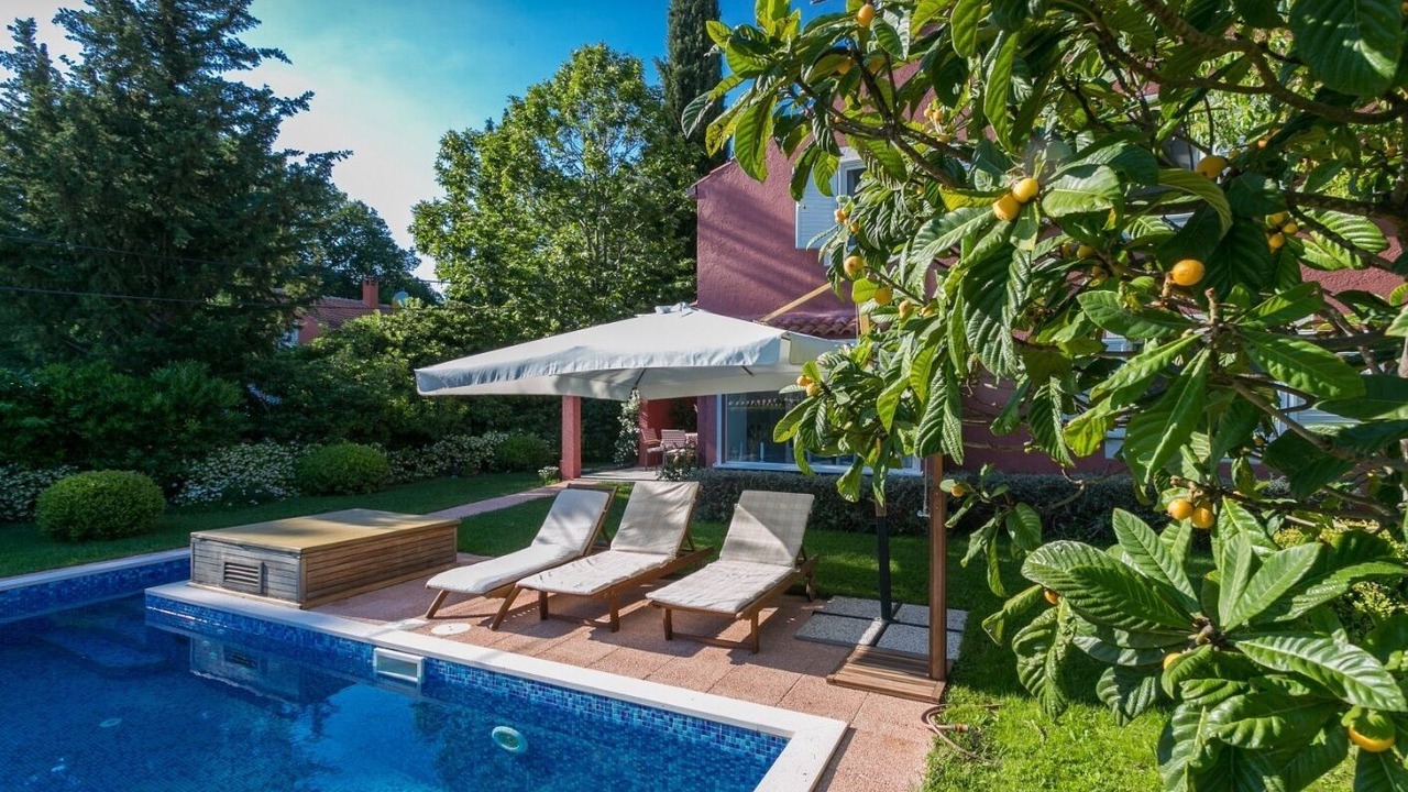 Photo of Outdoor in Celopeci