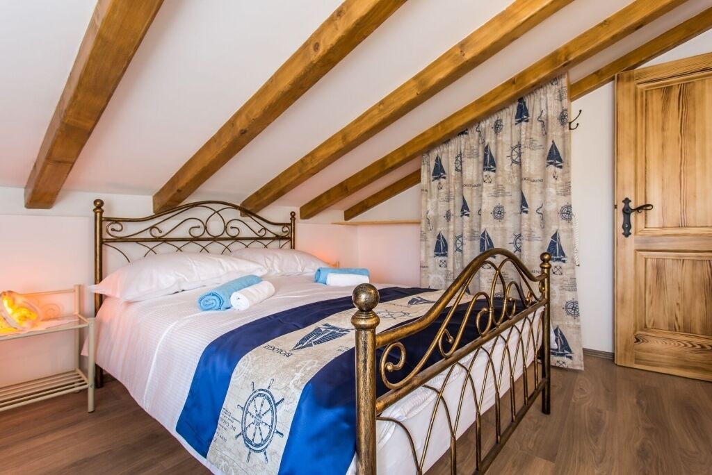 Photo of Bedroom in Risika