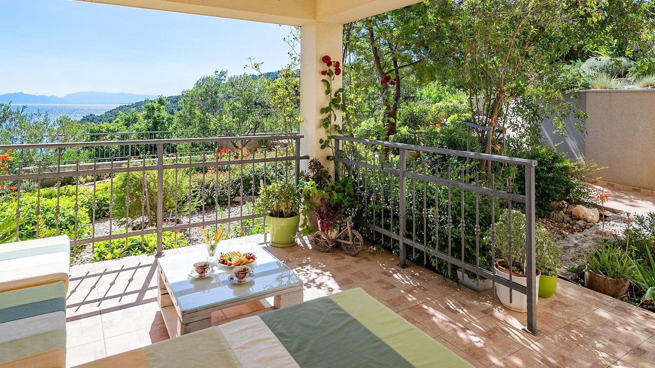 Photo of Patio Balcony in Cove Donja Krusica (Donje selo)