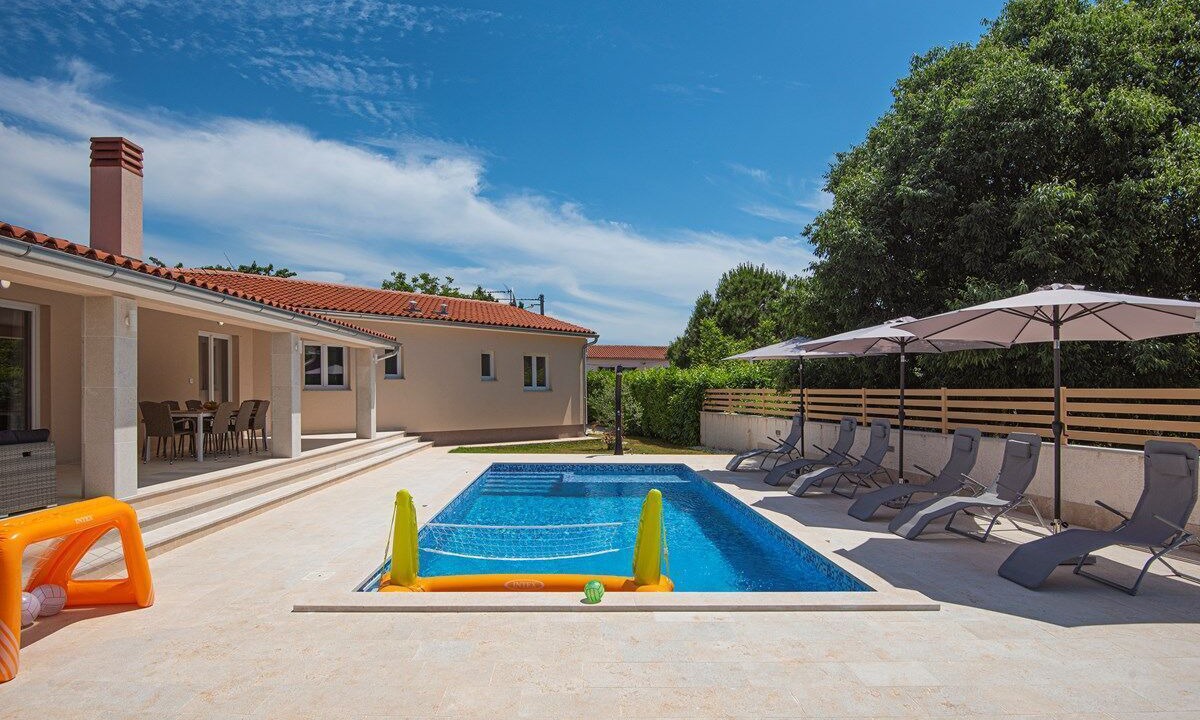Photo of Outdoor in Divsici