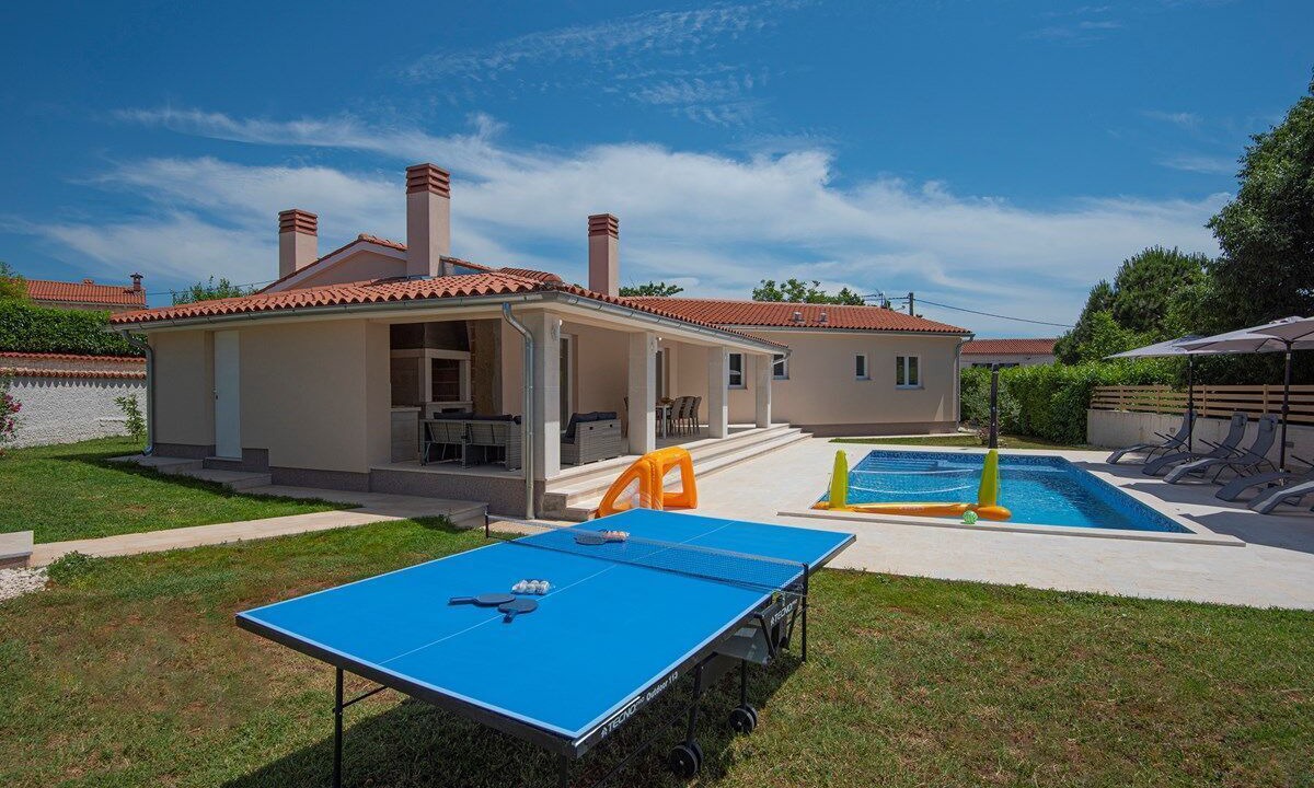 Photo of Outdoor in Divsici
