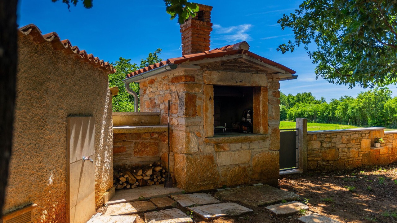 Photo of Outdoor in Divsici