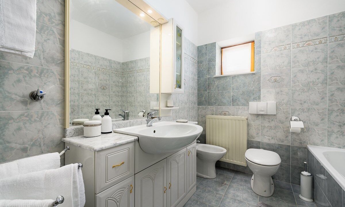Photo of Bathroom in Paradiz