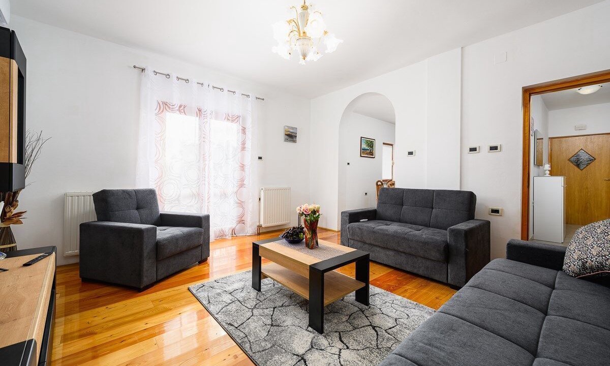 Photo of Livingroom in Paradiz