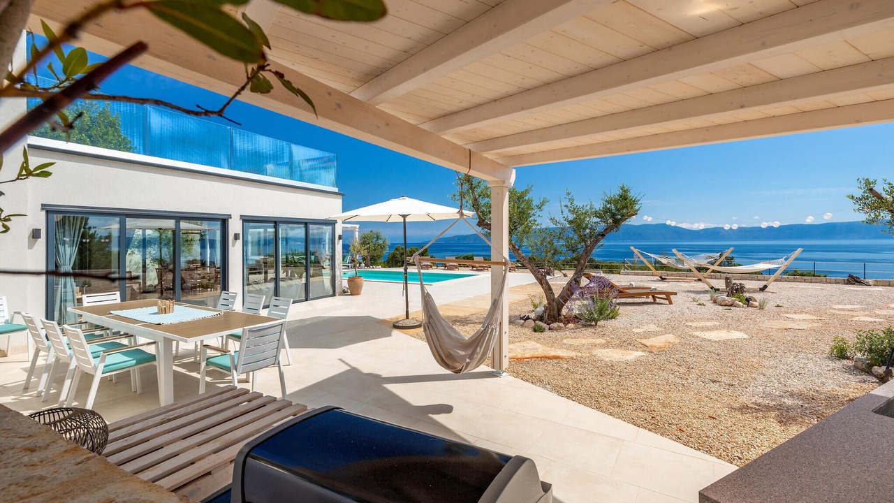 Photo of Outdoor in Ravni