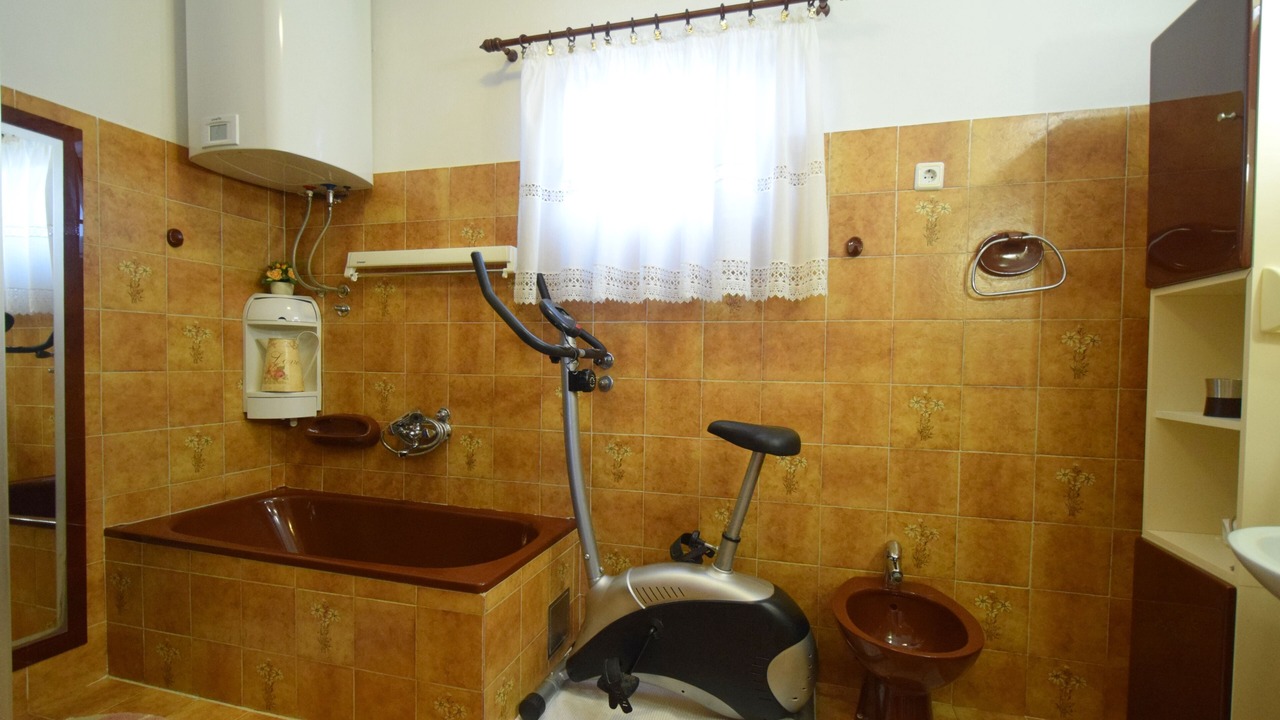 Photo of Bathroom in Gabonjin