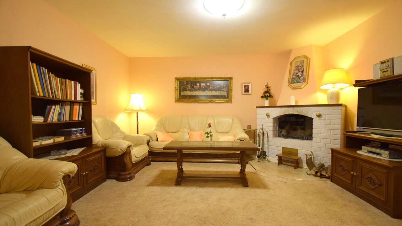 Photo of Livingroom in Gabonjin