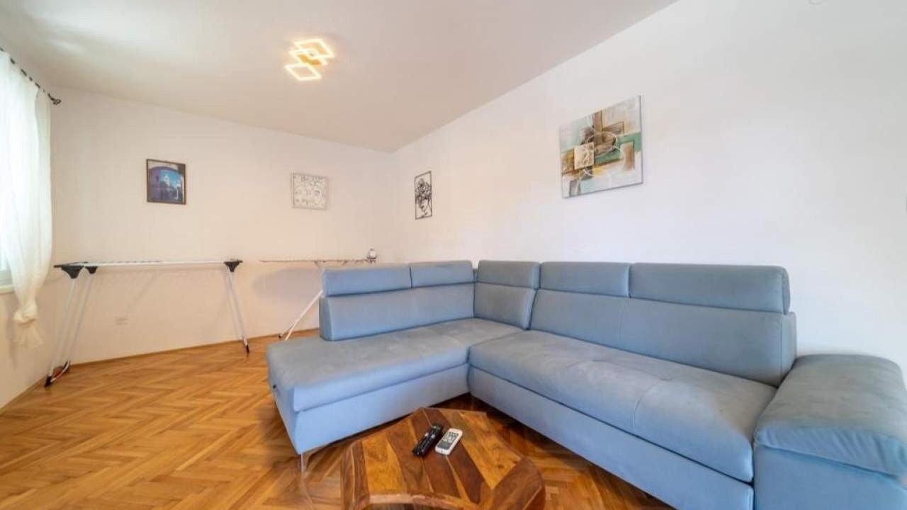 Photo of Livingroom in Rab