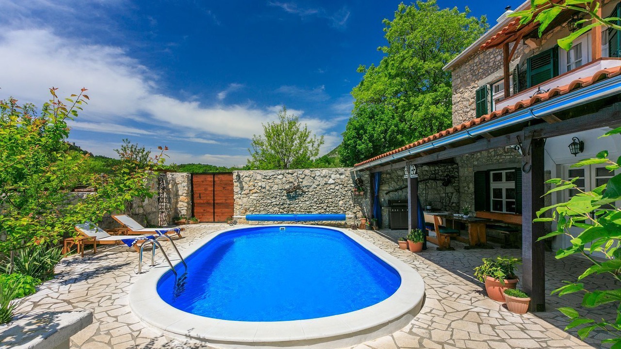 Photo of Outdoor in Drivenik