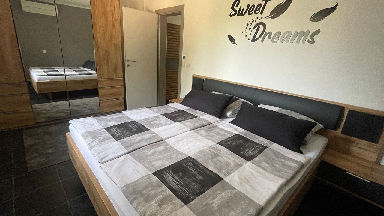 Photo of Bedroom in Brgod