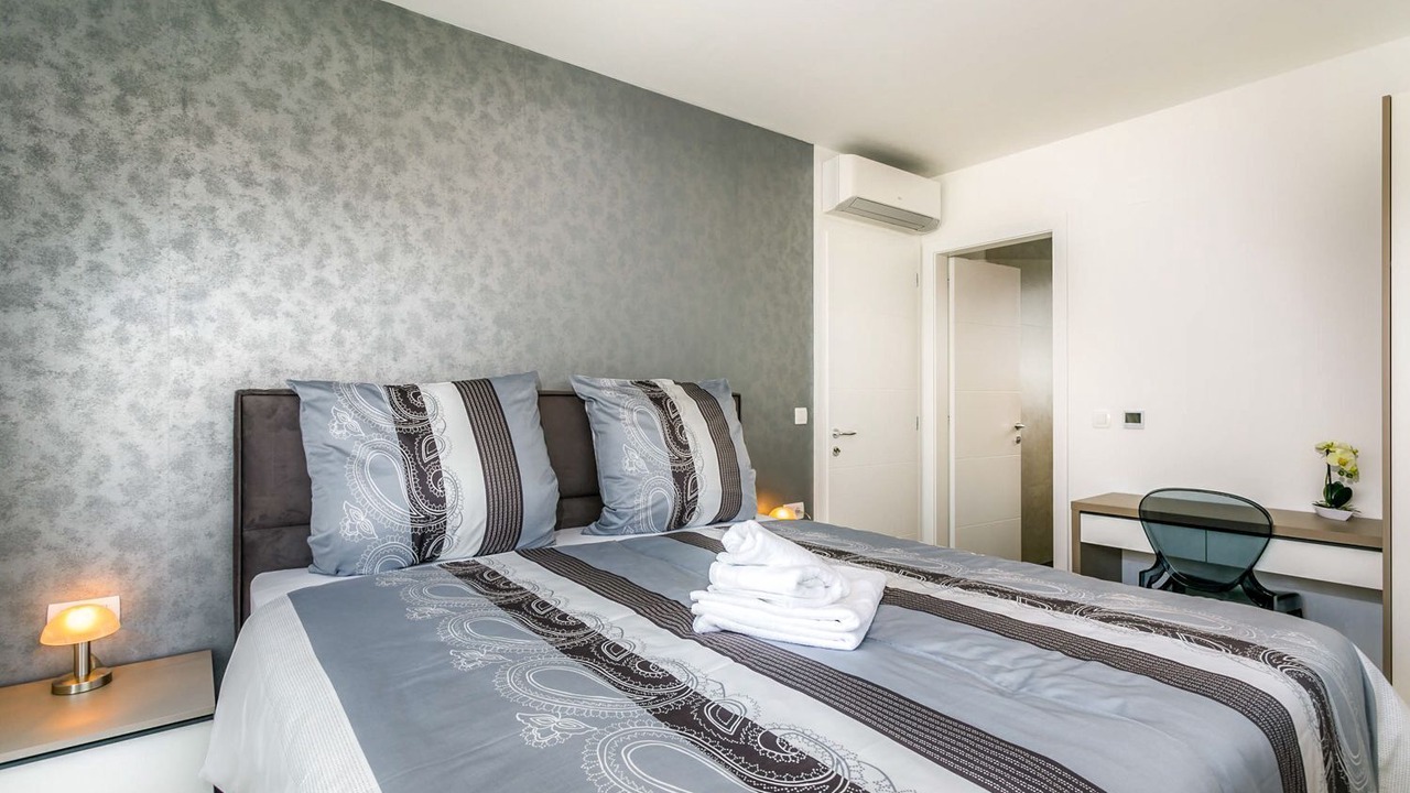 Photo of Bedroom in Malinska-Dubasnica