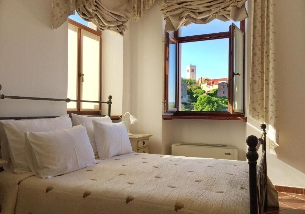 Photo of Bedroom in Oprtalj